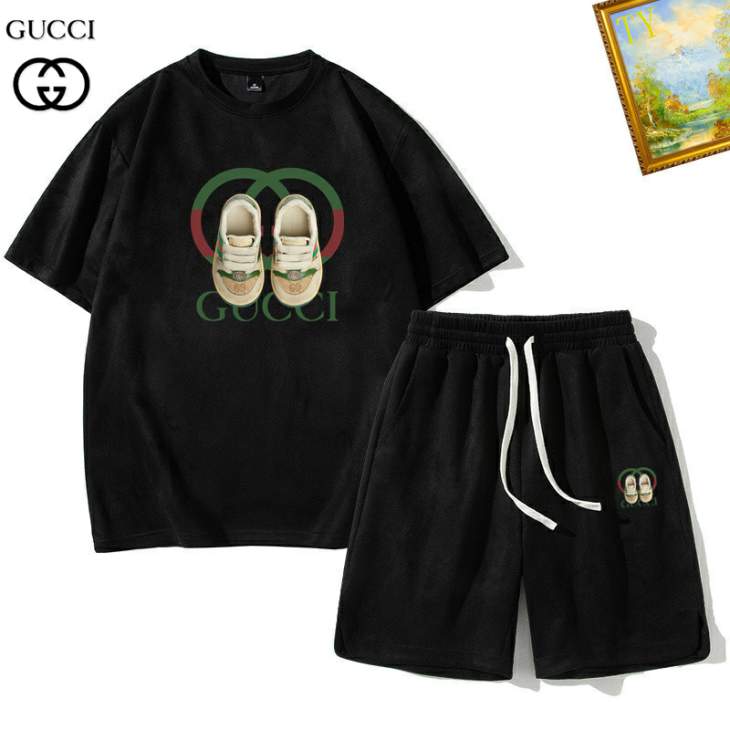Picture of Gucci Shirt Pant Suits _SKUGucciM-3XL25tr1421761